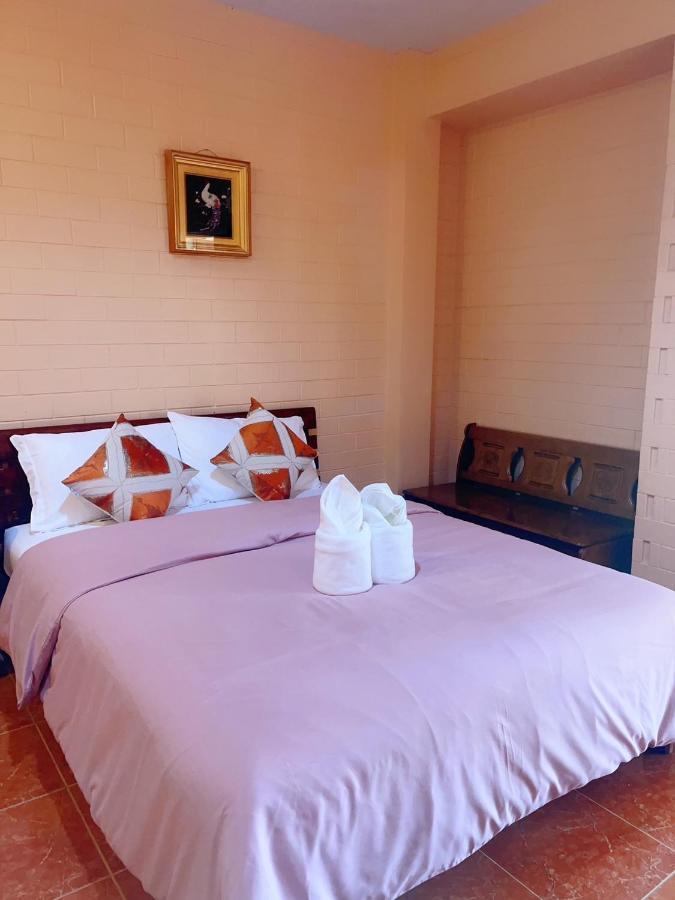 Bunraksa Resort Kamphaeng Phet Exterior photo
