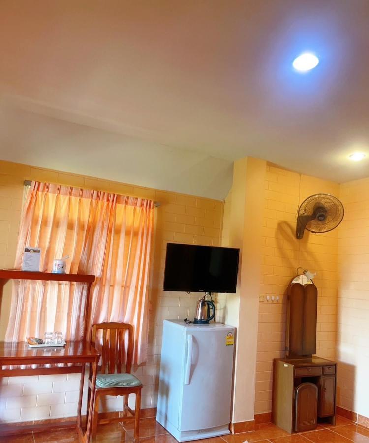 Bunraksa Resort Kamphaeng Phet Exterior photo